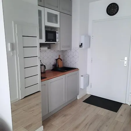 George Przy Stadionie Narodowym Appartement *