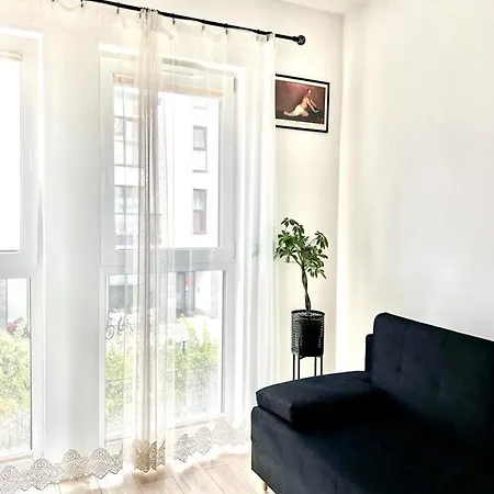 George Przy Stadionie Narodowym * Варшава